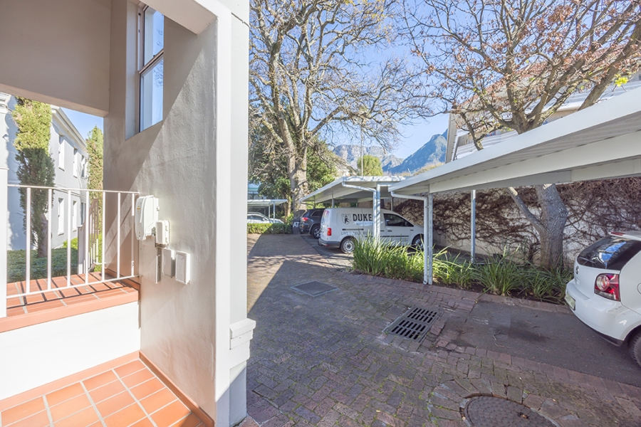 To Let 2 Bedroom Property for Rent in Rondebosch Western Cape